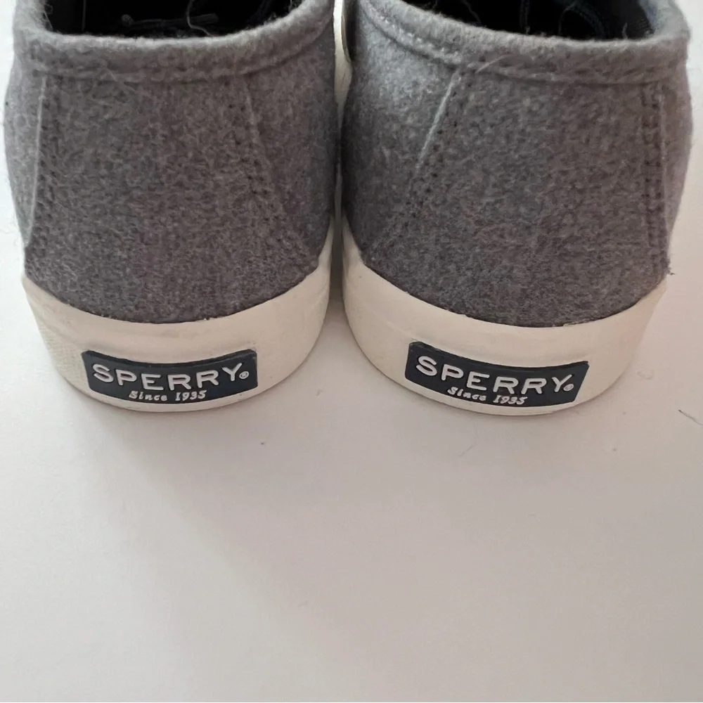 Sperry speedy top